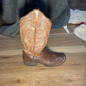 Great boots!! Ostrich leather